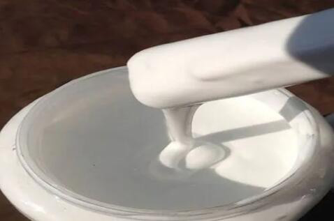 (圖:白乳膠展示圖)