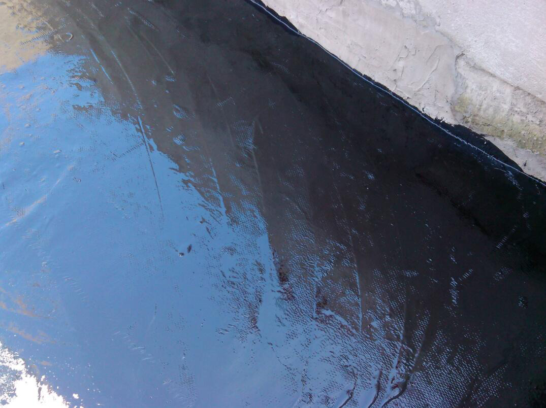 (圖:聚氨酯涂料應(yīng)用展示圖)