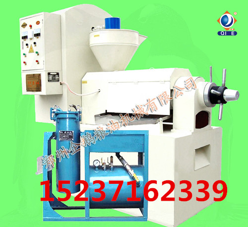 購(gòu)買小型榨油機(jī)要注意什么(圖1) 小型榨油機(jī)-鄭州企鵝糧油機(jī)械廠家