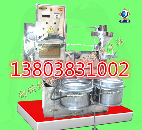 企鵝牌大豆榨油機(jī)一機(jī)多用 油質(zhì)純(圖1) 企鵝牌大豆榨油機(jī)一機(jī)多用 油質(zhì)純正