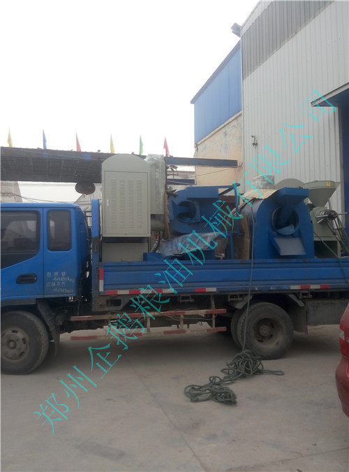 安徽陶經(jīng)理又來(lái)廠(chǎng)里拉小型榨油機(jī)(圖4)