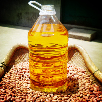 我們吃的食用油是不是都是榨油機(jī)壓榨的(圖1) 我們吃的食用油是不是都是榨油機(jī)壓榨的(圖1)