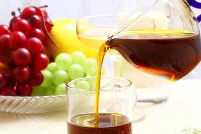 開榨油坊要知道，榨油機(jī)隨季節(jié)變化油料有所不(圖1)