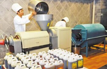 螺旋榨油機使用壽命是多久？(圖1)