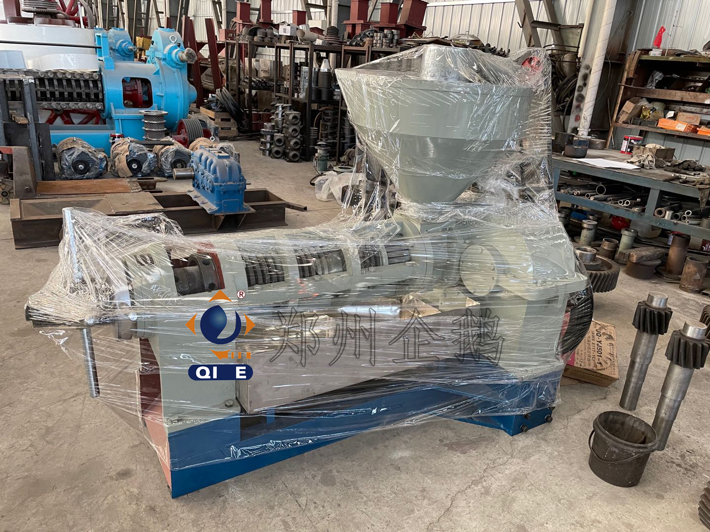 新型榨油設(shè)備